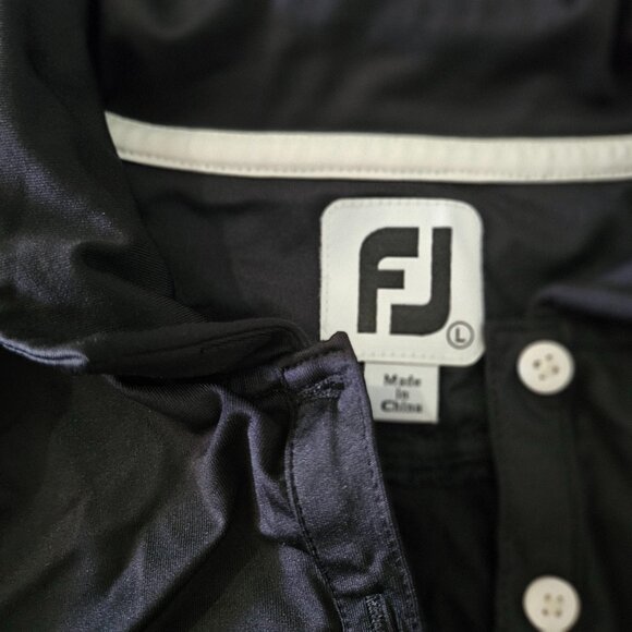 13 Ladies Golf Shirts  - Various Colors/ Logos - Mixed Med and Lg sizes - Picture 8 of 15